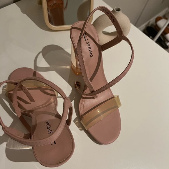 Size 7.5 pink heels - Picture 5 of 8